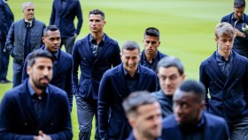 多米体育注册-刚刚！明尼苏达森林狼主帅复盘备战欧冠JackeyLove与70激战热火分钟，转折点里尔防线松动(jackeylove直播间)